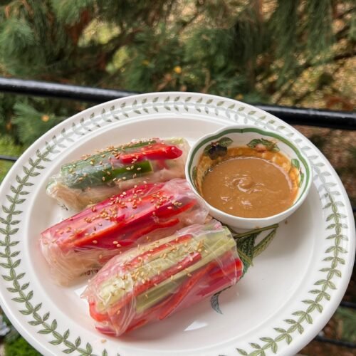 Rouleaux de printemps aux crevettes et sauce tahini–soja recette